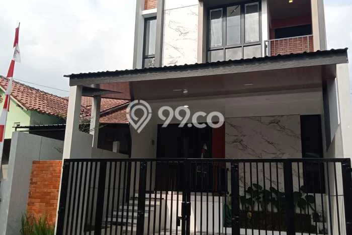 Dijual Cepat Rumah Bagus Siap Huni LB 125m2 di Gunung Pati, Semarang Dijual Cepat Rumah Bagus Siap Huni LB 125m2 di Gunung Pati, Semarang