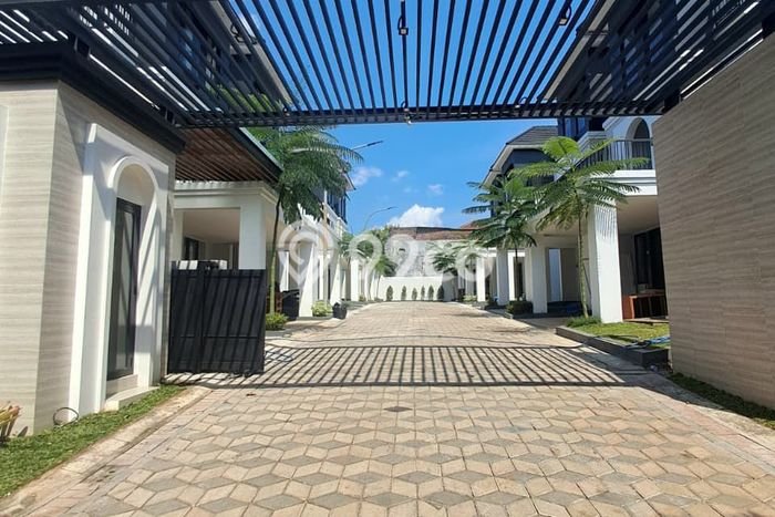 Rumah Strategis Minimalis Lb 72m2 di Banyumanik, Semarang Rumah Strategis Minimalis Lb 72m2 di Banyumanik, Semarang