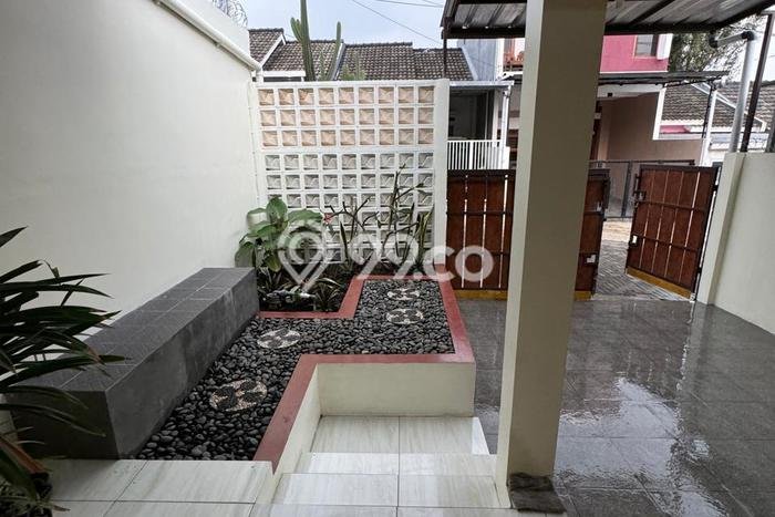 Rumah Minimalis area Cihanjuang, Bandung, Luas 79m² LB 50m² Rumah Minimalis area Cihanjuang, Bandung, Luas 79m² LB 50m²