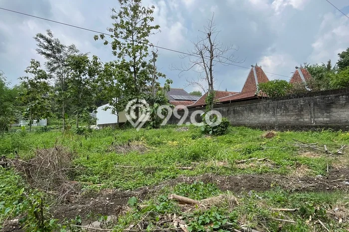 Tanah Lokasi Strategis Kawasan Sleman, Luas 751m2m², Akses ke Fasilitas, Lingkungan Nyaman Tanah Lokasi Strategis Kawasan Sleman, Luas 751m2m², Akses ke Fasilitas, Lingkungan Nyaman
