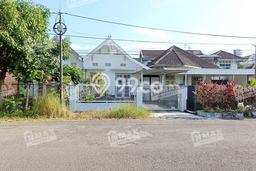 Rumah Minimalis 3 KT LT 191m2 di Pulau-pulau Rumah Minimalis 3 KT LT 191m2 di Pulau-pulau