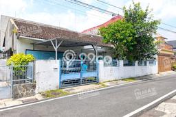Jual Rumah Luas Elegan Dengan View Eksklusif di Buah-buahan, Malang Jual Rumah Luas Elegan Dengan View Eksklusif di Buah-buahan, Malang