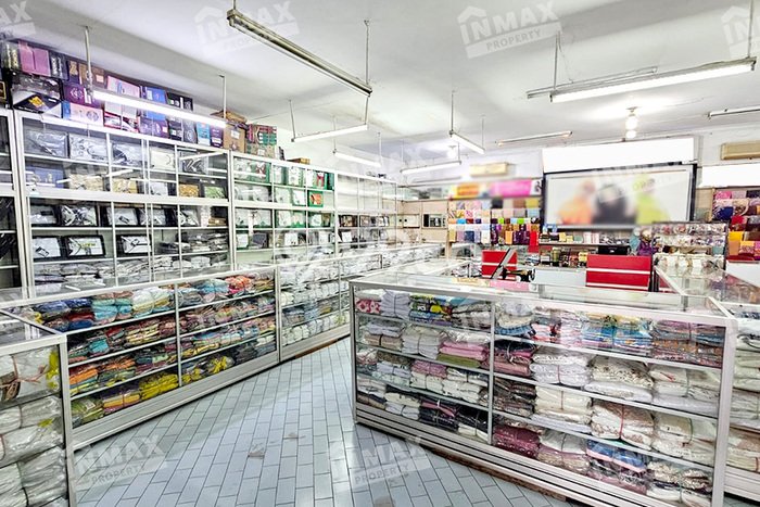 FOR SALE! Ruko di Lowokwaru Malang, LT 2400m2, LB 400m2 FOR SALE! Ruko di Lowokwaru Malang, LT 2400m2, LB 400m2