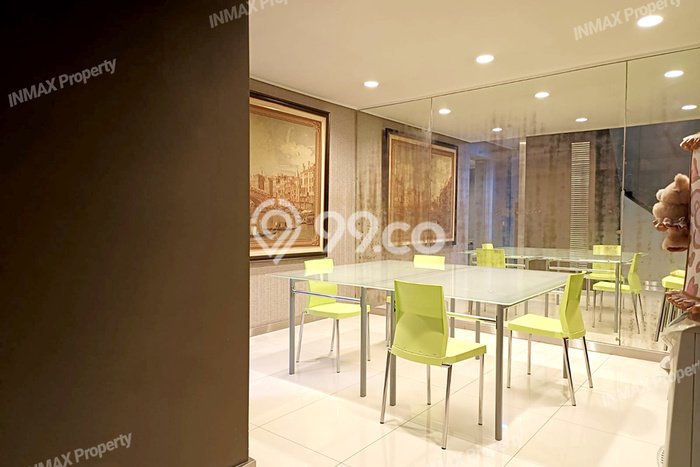 Area Ramai! Ruko Dijual di Klojen untuk Bisnis Luas Bangunan 564m2 Area Ramai! Ruko Dijual di Klojen untuk Bisnis Luas Bangunan 564m2