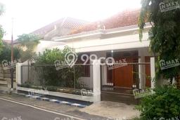 Rumah Elit Modern Tanpa Renovasi di Tidar Malang Rumah Elit Modern Tanpa Renovasi di Tidar Malang