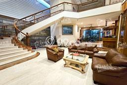 For Sale! Premium House LT 637m2 Desain Modern di Gunung-gunung For Sale! Premium House LT 637m2 Desain Modern di Gunung-gunung