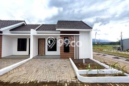 Rumah Sederhana Dijual Lokasi Lawang 2 Kamar dengan Luas Tanah 60m2 Rumah Sederhana Dijual Lokasi Lawang 2 Kamar dengan Luas Tanah 60m2