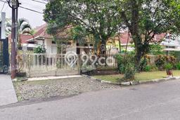 Rumah Mewah LB 300m2 Siap Pakai Desain Elegan di Malang Kota, Malang Rumah Mewah LB 300m2 Siap Pakai Desain Elegan di Malang Kota, Malang