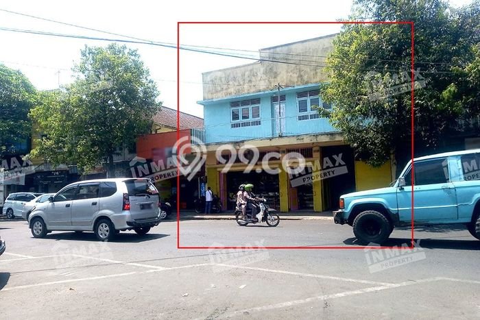 Ruko disewakan di Klojen Malang dengan luas bangunan 780m2 Ruko disewakan di Klojen Malang dengan luas bangunan 780m2