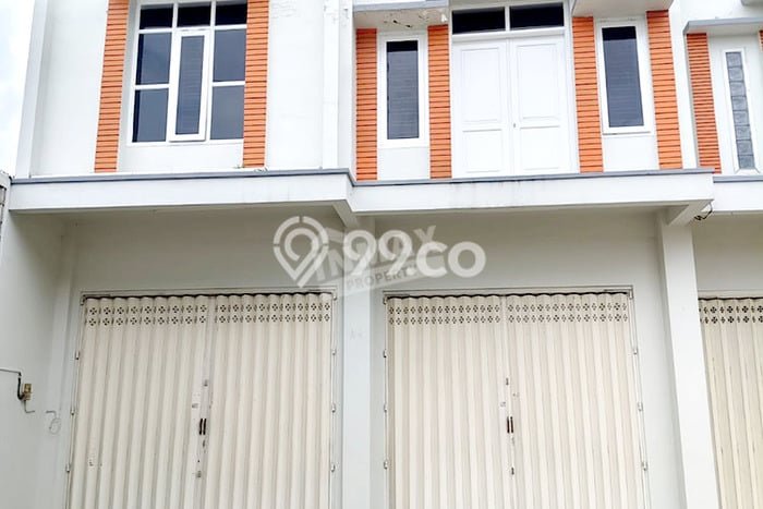 Disewakan Ruko di Junrejo Batu LT 107m2, LB 214m2 Disewakan Ruko di Junrejo Batu LT 107m2, LB 214m2
