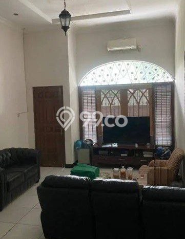 Dijual Rumah Luas Elegan Dengan View Cantik di Ragunan, Jakarta Selatan Dijual Rumah Luas Elegan Dengan View Cantik di Ragunan, Jakarta Selatan