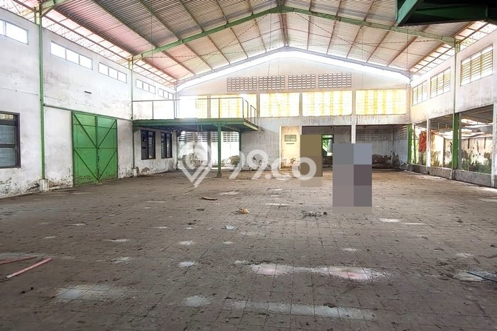 Gudang Usaha Dijual di Gayamsari Semarang LT 1239m2 & LB 1000m2 Gudang Usaha Dijual di Gayamsari Semarang LT 1239m2 & LB 1000m2