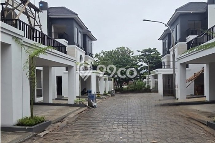 Rumah LT 107m² Semi Furnished di Semeru, Dekat Mal, Semarang Rumah LT 107m² Semi Furnished di Semeru, Dekat Mal, Semarang