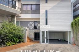 For Sale! Luxury House LT 210m2 Desain Modern di Pejaten For Sale! Luxury House LT 210m2 Desain Modern di Pejaten