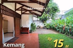Ready to Use! Premium House LT 750m2 Desain Modern di Kemang Ready to Use! Premium House LT 750m2 Desain Modern di Kemang