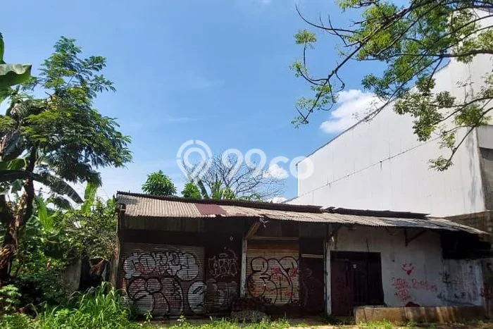 Tanah Strategis Disewakan di Ciledug Tangerang Seluas 1500m2 Tanah Strategis Disewakan di Ciledug Tangerang Seluas 1500m2