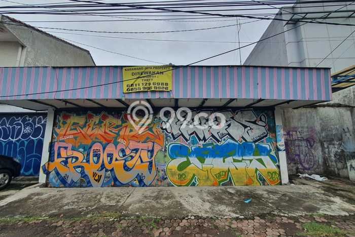 Gudang bagus disewakan di Karawang Timur Karawang dengan LB 300m2 harga sewa terbaik Gudang bagus disewakan di Karawang Timur Karawang dengan LB 300m2 harga sewa terbaik