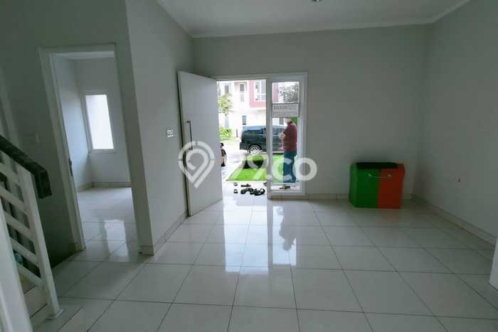 Rumah Strategis Modern Lb 70m2 di Karawang Timur, Karawang Rumah Strategis Modern Lb 70m2 di Karawang Timur, Karawang