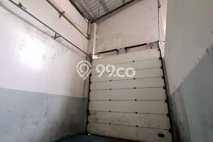 Gudang Komersial Disewakan di Karawang Barat Karawang Luas 162m2 Gudang Komersial Disewakan di Karawang Barat Karawang Luas 162m2