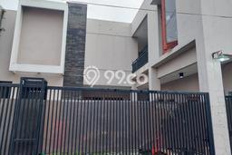 Dijual Segera Kost 11 Kamar, 11 Kamar Mandi di Karawang Timur, Karawang, Luas 596m2 Dijual Segera Kost 11 Kamar, 11 Kamar Mandi di Karawang Timur, Karawang, Luas 596m2