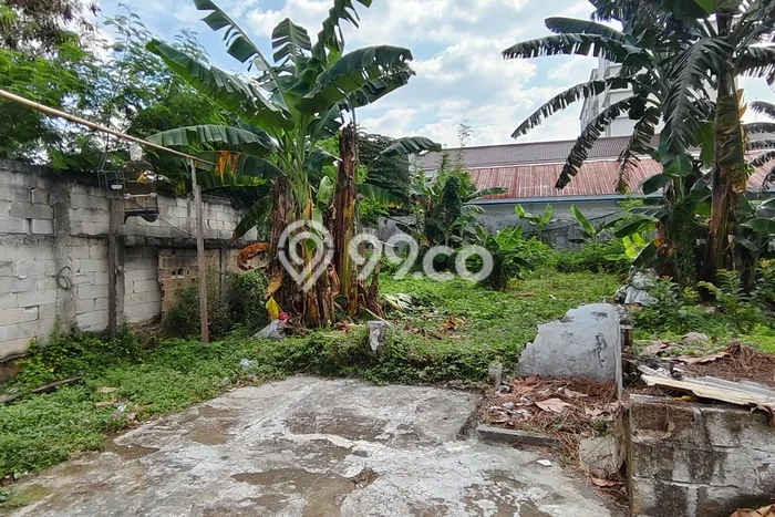 Dijual Tanah di Jakarta Timur, Luas 3065m2 SHM Dijual Tanah di Jakarta Timur, Luas 3065m2 SHM