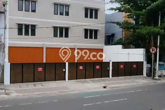 Disewakan Ruko di Mampang Prapatan Jakarta Selatan LT 131m2, LB 279m2 Disewakan Ruko di Mampang Prapatan Jakarta Selatan LT 131m2, LB 279m2
