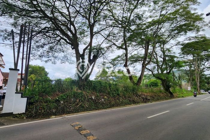 Jarang Ada! Tanah di Lembang Punya Luas 7800m2 SHM Jarang Ada! Tanah di Lembang Punya Luas 7800m2 SHM