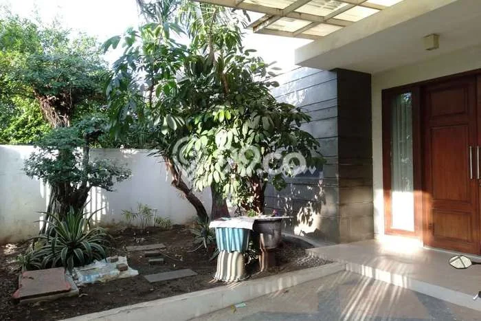 Dijual Rumah Minimalis Bagus Punya 5 KT di Wiyung Surabaya - Dijual Rumah Minimalis Bagus Punya 5 KT di Wiyung Surabaya -