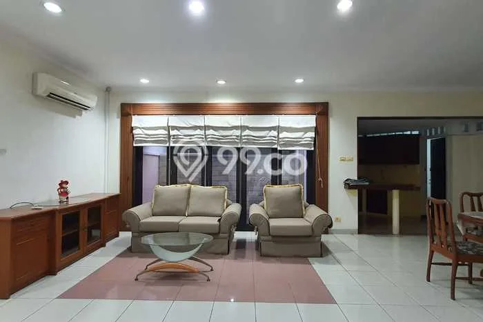 Rumah di Sukomanunggal, Ready, 4 KT, Akses Sukomanunggal, Surabaya, Surabaya, Luas 510m2m² Bangunan 350m2m² Rumah di Sukomanunggal, Ready, 4 KT, Akses Sukomanunggal, Surabaya, Surabaya, Luas 510m2m² Bangunan 350m2m²