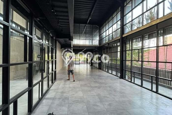 Komersial Strategis di Dukuh Pakis, Luas 1280m2m², Pusat Komersial, Akses Dukuh Pakis, Surabaya, Surabaya Komersial Strategis di Dukuh Pakis, Luas 1280m2m², Pusat Komersial, Akses Dukuh Pakis, Surabaya, Surabaya