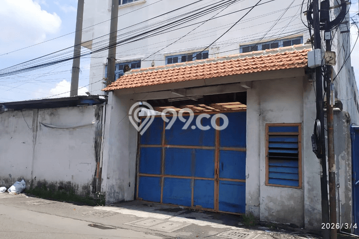 Gudang Bagus Dijual LB 1600m2 Lokasi Strategis Surabaya Area Cocok untuk Bisnis Gudang Bagus Dijual LB 1600m2 Lokasi Strategis Surabaya Area Cocok untuk Bisnis