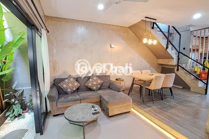 Disewakan Rumah Murah di Jimbaran Badung dengan 4 Kamar Tidur Disewakan Rumah Murah di Jimbaran Badung dengan 4 Kamar Tidur