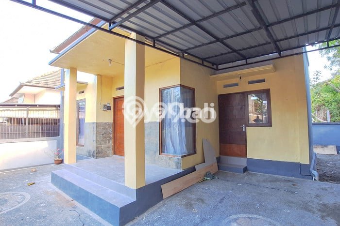 For Sale Hunian Rumah Terawat 2 KT di Benoa, Badung For Sale Hunian Rumah Terawat 2 KT di Benoa, Badung