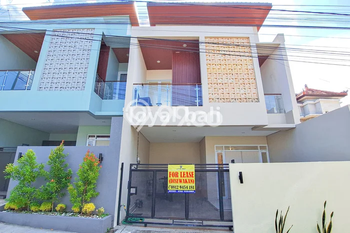 Vila Kawasan , Luas 0m2m², Area Strategis, Tersedia Vila Kawasan , Luas 0m2m², Area Strategis, Tersedia
