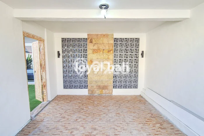 Rumah area , 2 KM, Dekat Rumah Sakit, LT 100m2m² LB 56m2m² Rumah area , 2 KM, Dekat Rumah Sakit, LT 100m2m² LB 56m2m²
