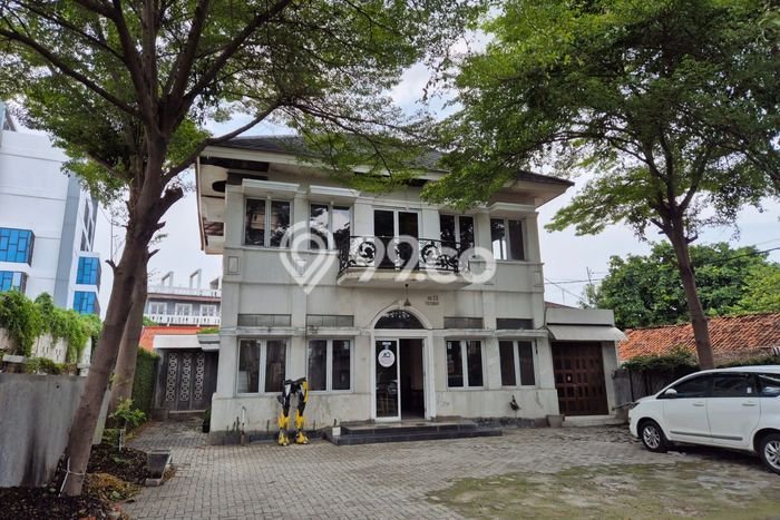 Komersial Dijual di Prime Area Bekasi Luas 200m2 Komersial Dijual di Prime Area Bekasi Luas 200m2