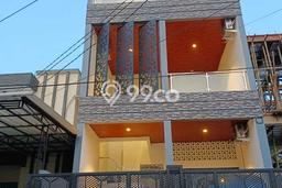 Hunian Eksklusif Siap Huni LT 102m2 di Kelapa Gading, Jakarta Utara Hunian Eksklusif Siap Huni LT 102m2 di Kelapa Gading, Jakarta Utara