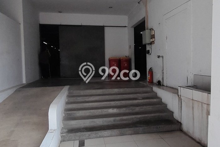 Gudang Dijual di Jakarta Barat LT 5060m2 & LB 4000m2 Lokasi Terbaik! Gudang Dijual di Jakarta Barat LT 5060m2 & LB 4000m2 Lokasi Terbaik!
