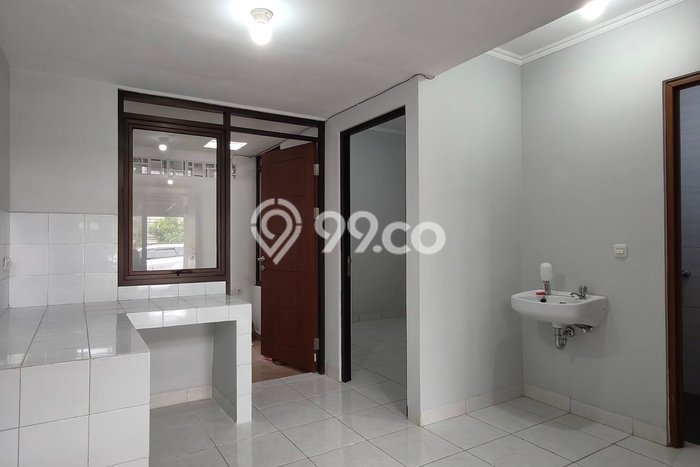 Disewakan! Rumah 2 Kamar Tidur &
1 Kamar Mandi di Pasteur, Bandung Disewakan! Rumah 2 Kamar Tidur &
1 Kamar Mandi di Pasteur, Bandung
