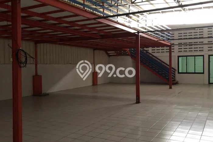 Gudang Disewakan di Kawasan Ramai Cipondoh, Tangerang Gudang Disewakan di Kawasan Ramai Cipondoh, Tangerang