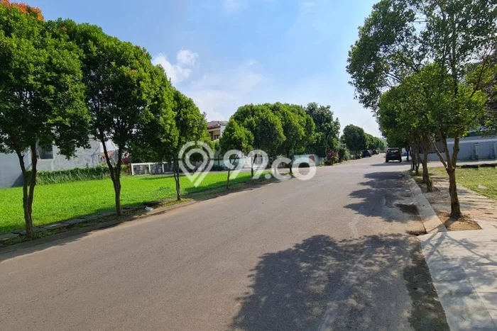 Siap Huni Hunian Elit 5 Kamar di Cipondoh Dekat ke Mana Saja Siap Huni Hunian Elit 5 Kamar di Cipondoh Dekat ke Mana Saja