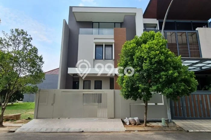 Siap Huni Hunian Elit 5 Kamar di Cipondoh Dekat ke Mana Saja Siap Huni Hunian Elit 5 Kamar di Cipondoh Dekat ke Mana Saja