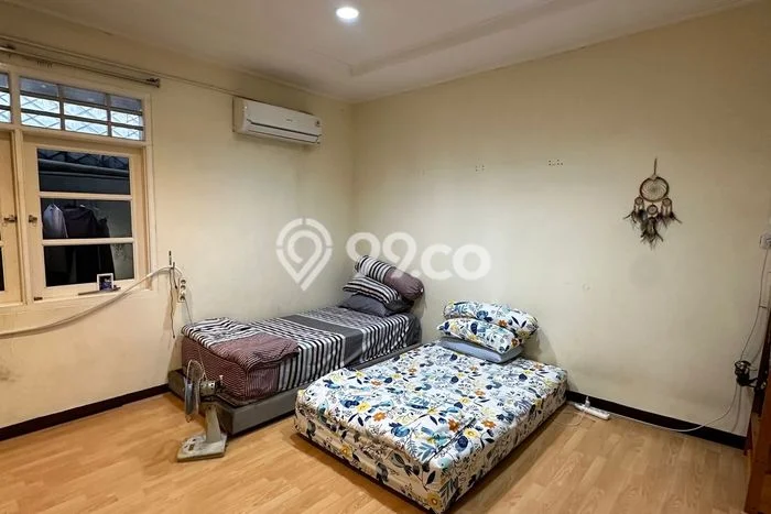 For Sale! Premium House LT 160m2 Desain Modern di Permata Buana For Sale! Premium House LT 160m2 Desain Modern di Permata Buana