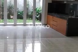 Jarang Ada! Rumah Kontrakan 4 Kamar Nyaman Siap Huni Kota Baru Parahyangan Jarang Ada! Rumah Kontrakan 4 Kamar Nyaman Siap Huni Kota Baru Parahyangan