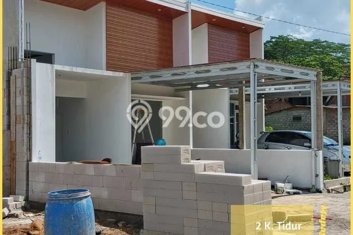 SIAP HUNI! Rumah Asri area Ungaran Barat, LT 75m2m² LB 45m2m² SIAP HUNI! Rumah Asri area Ungaran Barat, LT 75m2m² LB 45m2m²