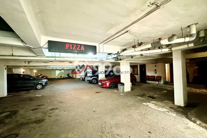 POTENSI BESAR! Hotel Kawasan , Luas 1400m2m², Lokasi Jalan Utama POTENSI BESAR! Hotel Kawasan , Luas 1400m2m², Lokasi Jalan Utama