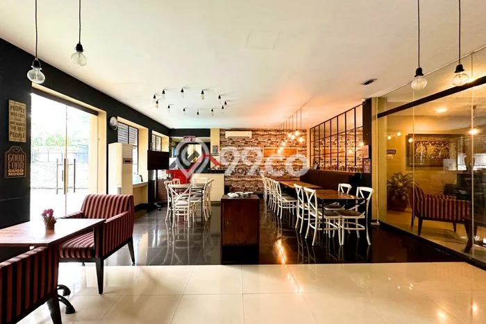 POTENSI BESAR! Hotel Kawasan , Luas 1400m2m², Lokasi Jalan Utama POTENSI BESAR! Hotel Kawasan , Luas 1400m2m², Lokasi Jalan Utama