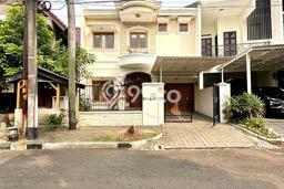Rumah Luxury Modern Tanpa Renovasi di Lebak Bulus Jakarta Selatan Rumah Luxury Modern Tanpa Renovasi di Lebak Bulus Jakarta Selatan