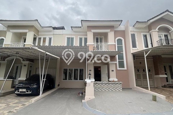 Disewakan! Rumah 3 Kamar Tidur &
3 Kamar Mandi di Gading Serpong, Tangerang Disewakan! Rumah 3 Kamar Tidur &
3 Kamar Mandi di Gading Serpong, Tangerang