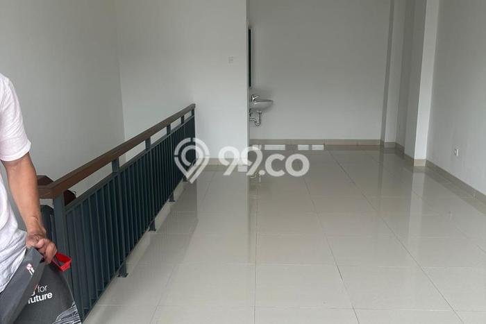 Area Strategis! Disewakan Ruko Lokasi BSD, Tangerang Selatan Cocok untuk Bisnis Area Strategis! Disewakan Ruko Lokasi BSD, Tangerang Selatan Cocok untuk Bisnis